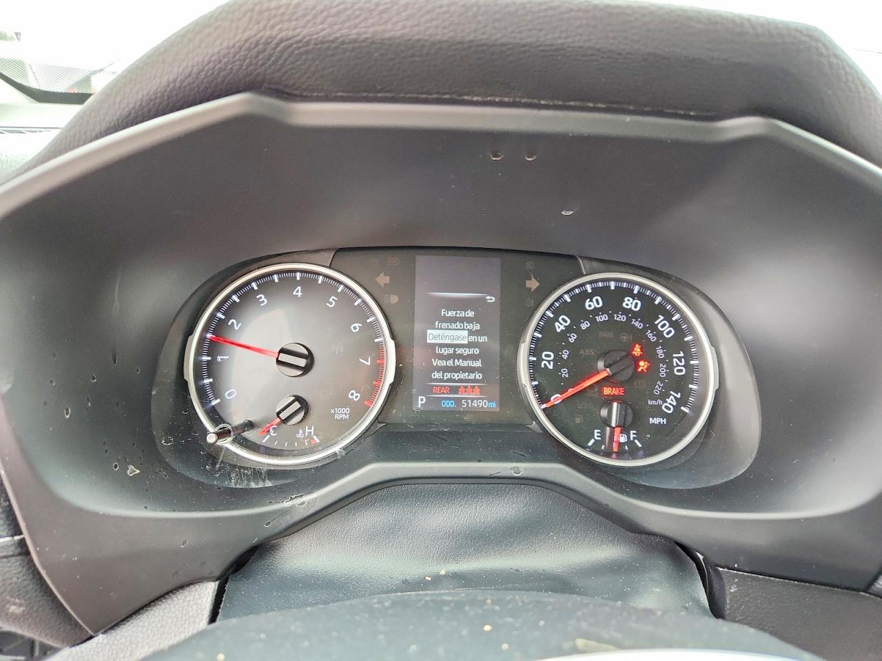 2021 TOYOTA RAV4 LE photo 17