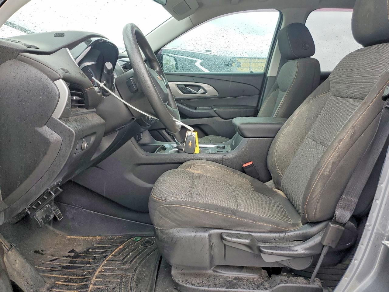 2020 CHEVROLET TRAVERSE LS photo 13