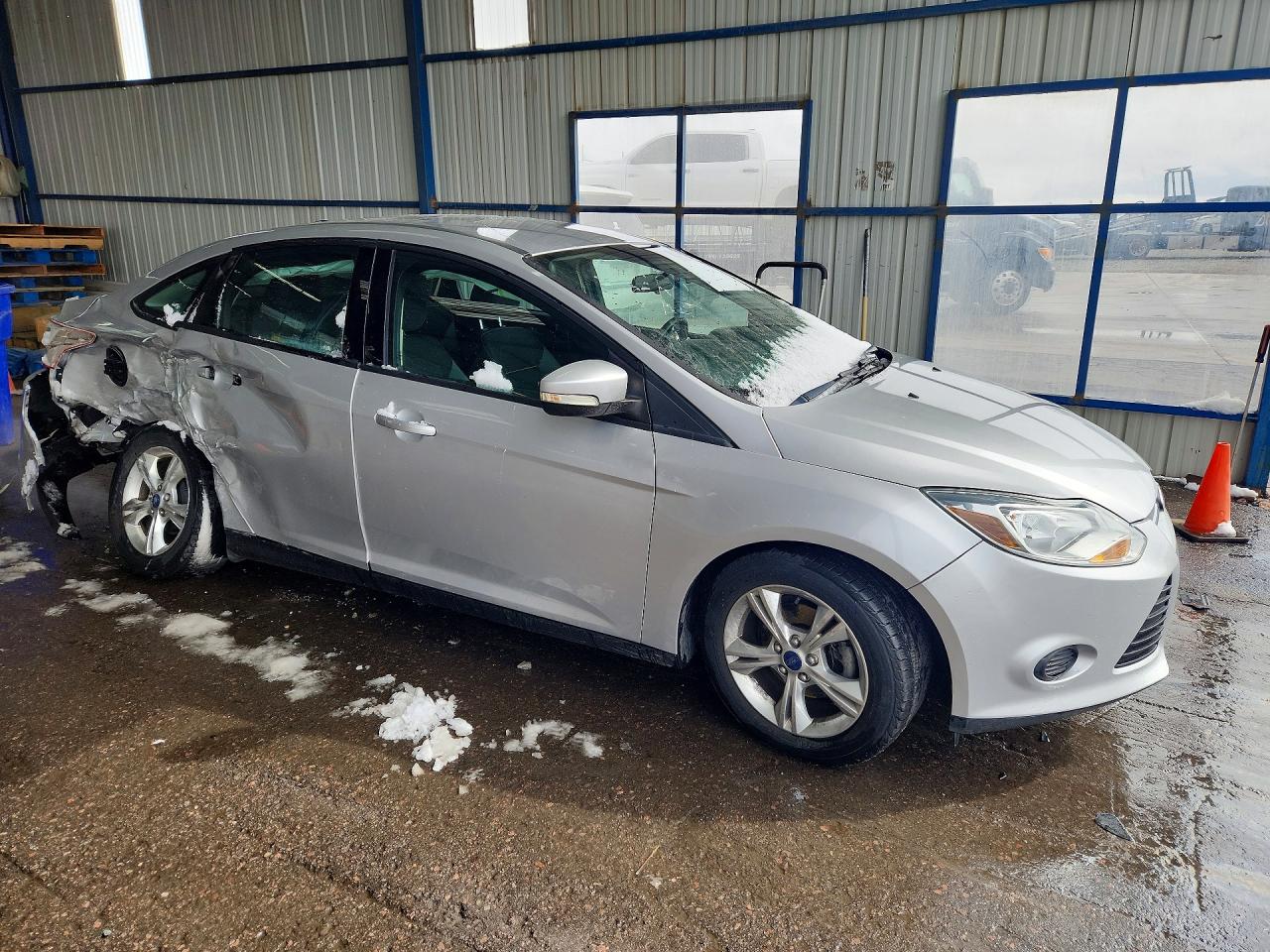 2013 FORD FOCUS SE photo 4