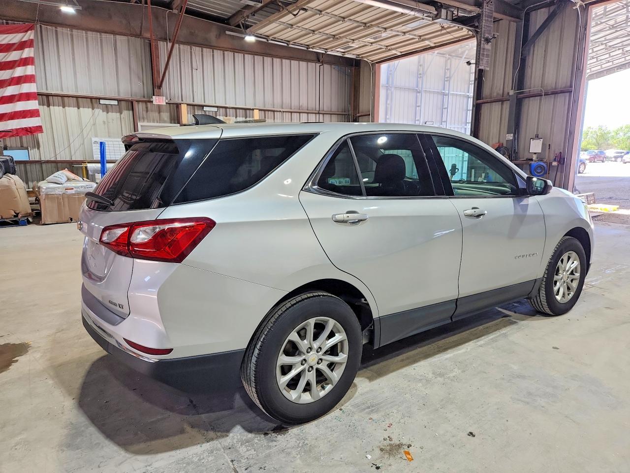 2019 CHEVROLET EQUINOX LT photo 5