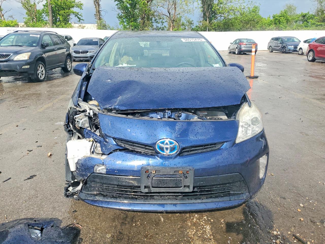 2012 TOYOTA PRIUS TWO photo 13