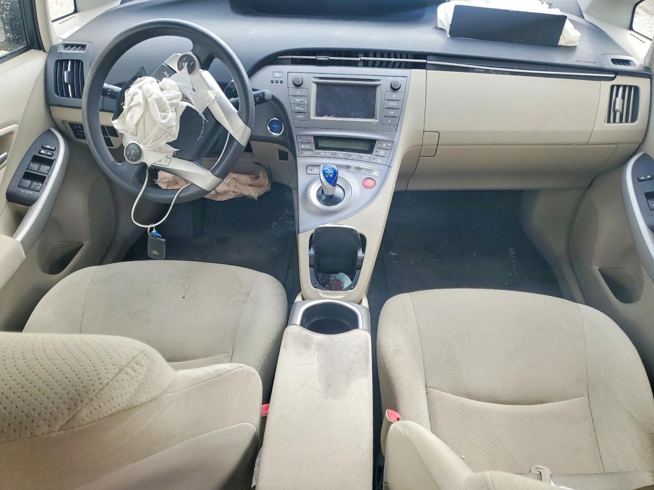 2012 TOYOTA PRIUS TWO photo 22