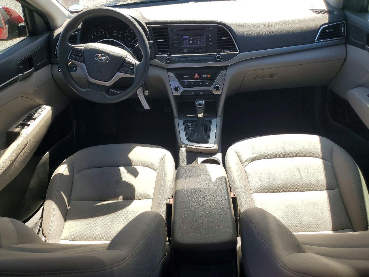 2017 HYUNDAI ELANTRA SE photo 22