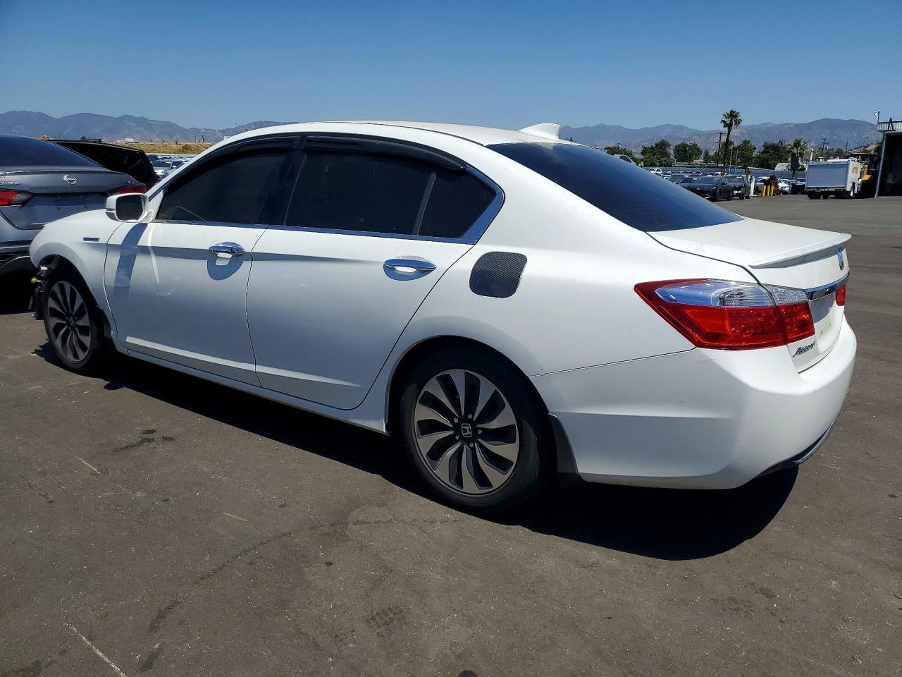 2014 HONDA ACCORD HYBRID EXL photo 2