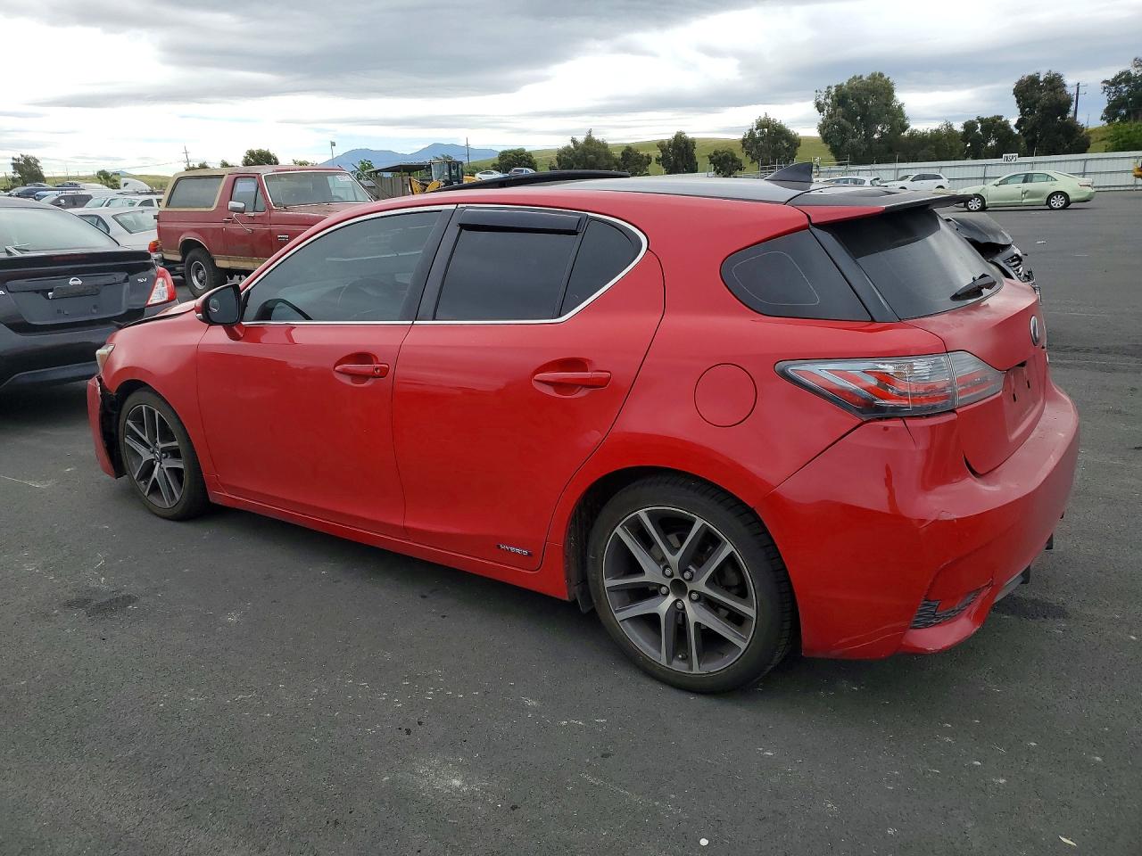 2014 LEXUS CT 200 photo 4