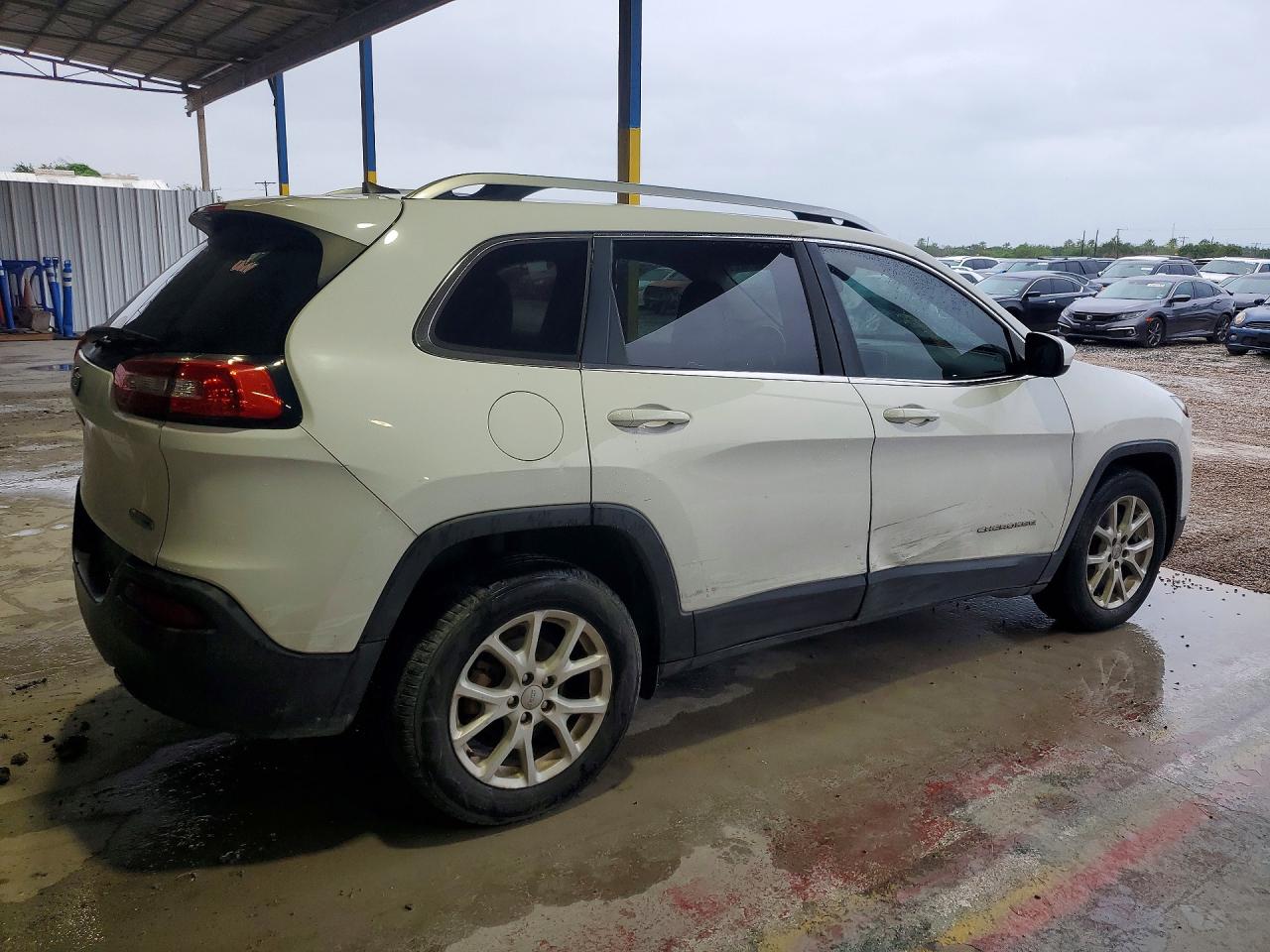 2016 JEEP CHEROKEE LATITUDE photo 5