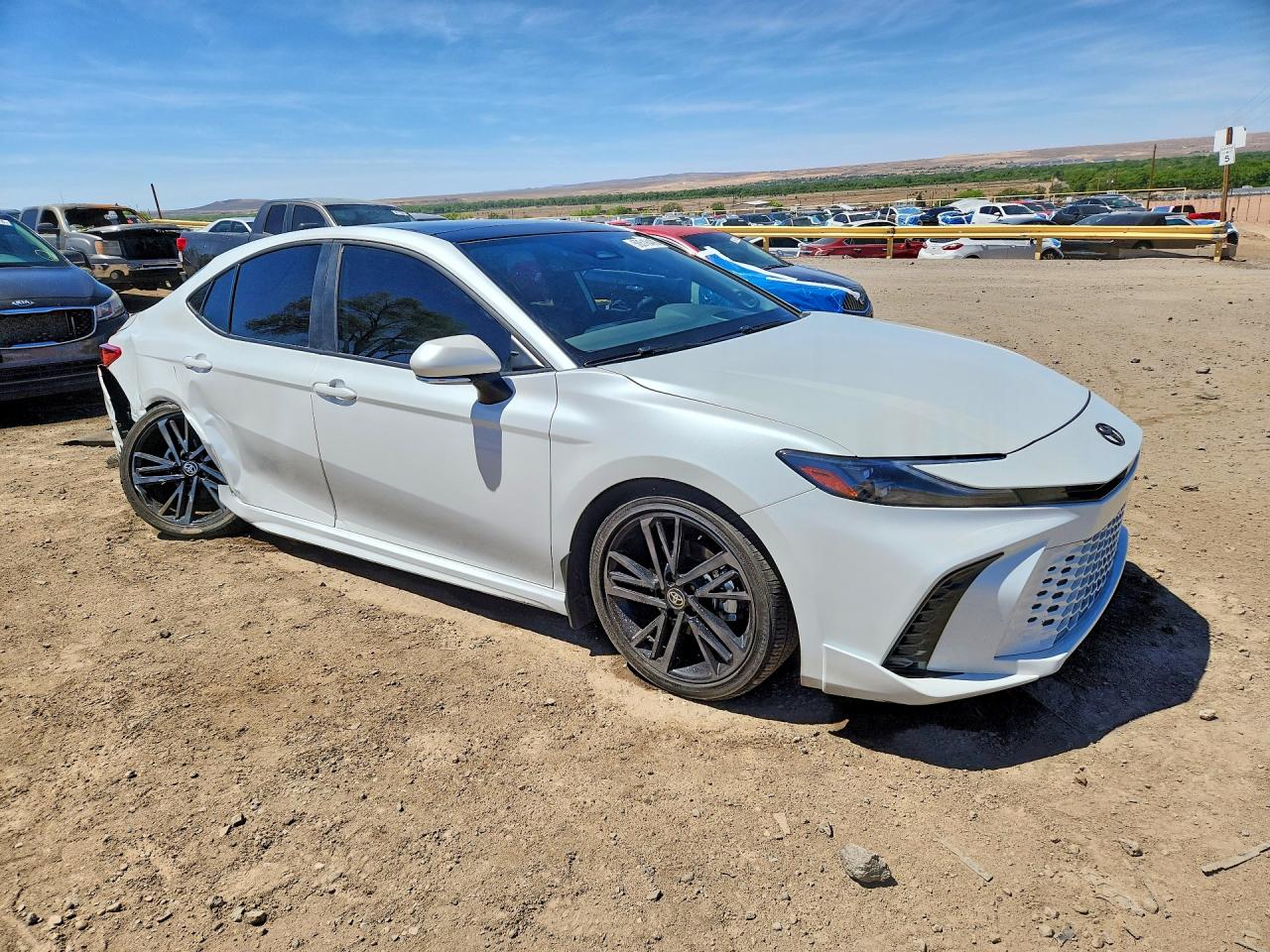 2025 TOYOTA CAMRY XSE photo 10