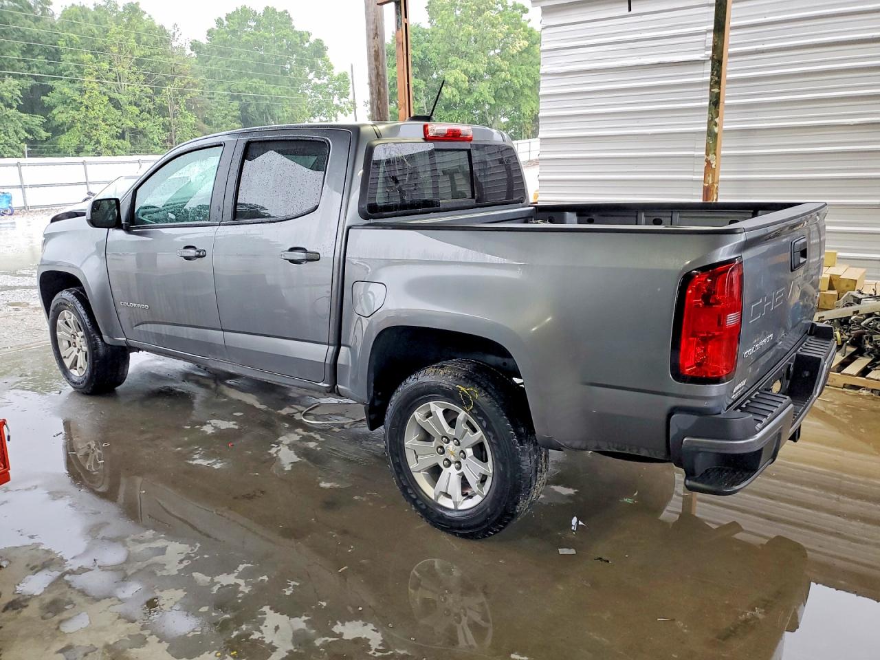 2022 CHEVROLET COLORADO LT photo 2
