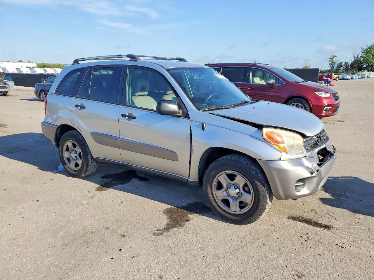 2004 TOYOTA RAV4 BASE photo 7