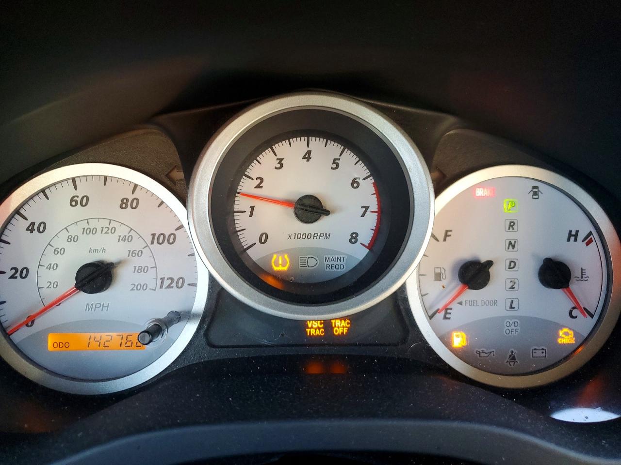 2004 TOYOTA RAV4 BASE photo 17