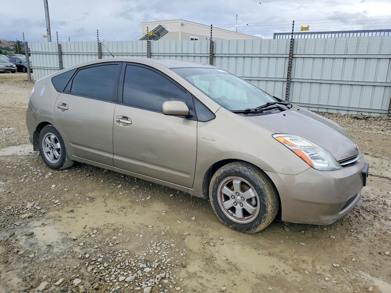 2007 TOYOTA PRIUS BASE photo 7