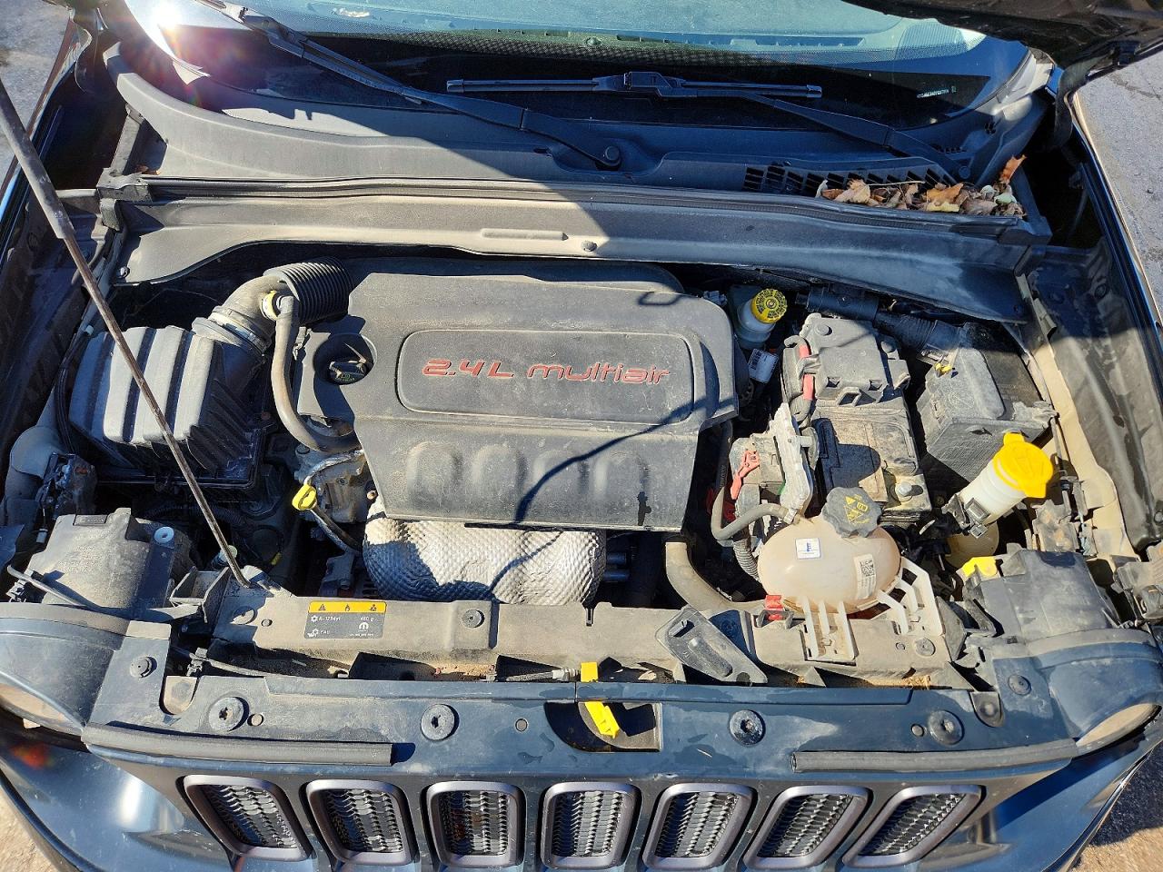 2015 JEEP RENEGADE TRAILHAWK photo 34