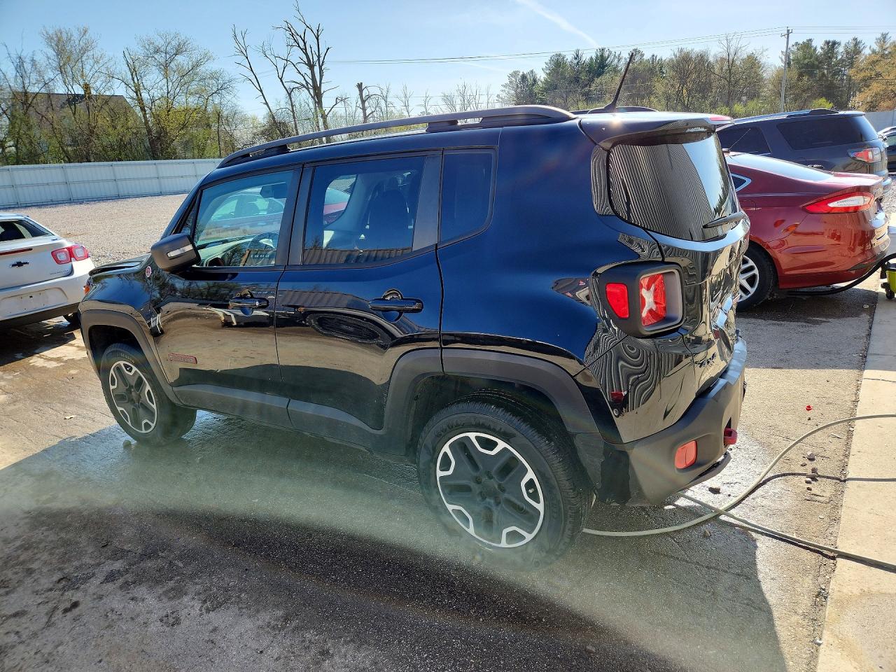 2015 JEEP RENEGADE TRAILHAWK photo 4