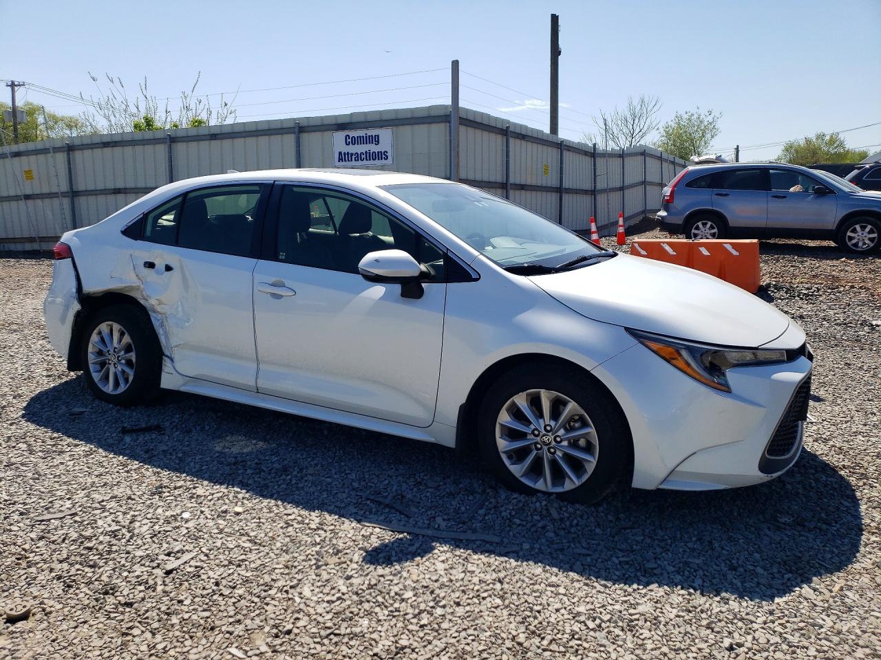 2022 TOYOTA COROLLA XLE photo 7