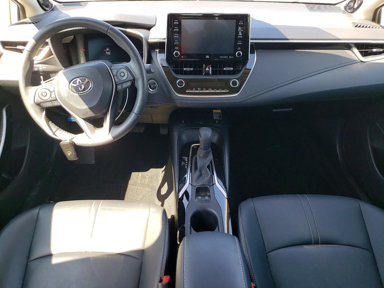 2022 TOYOTA COROLLA XLE photo 15