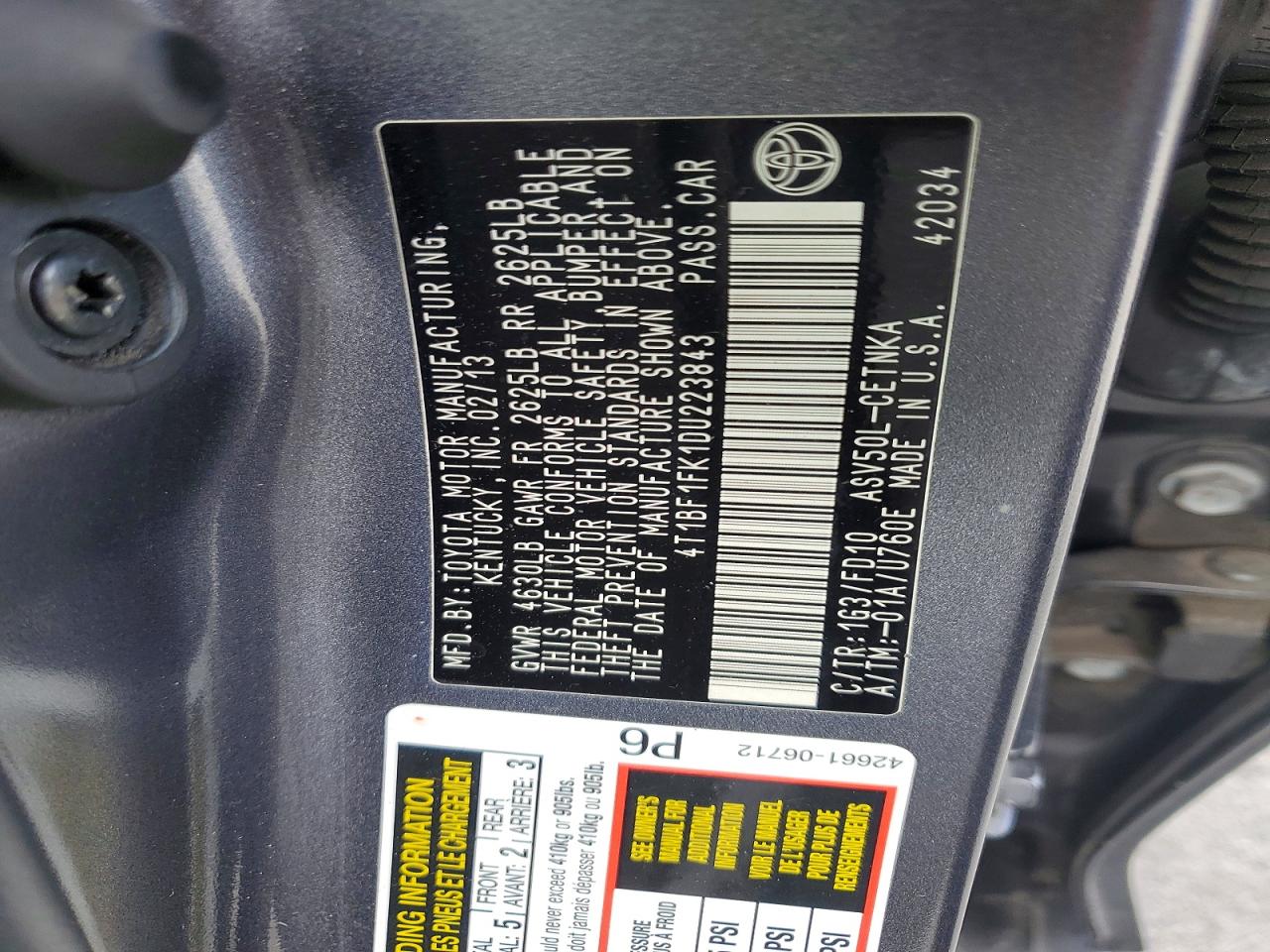 2013 TOYOTA CAMRY LE photo 34