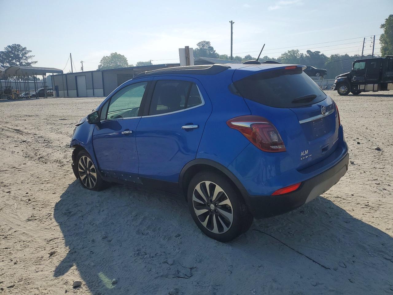 2018 BUICK ENCORE ESSENCE photo 3