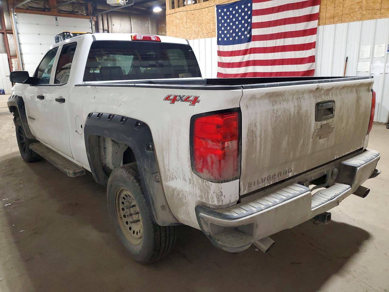 2014 CHEVROLET SILVERADO K1500 photo 3