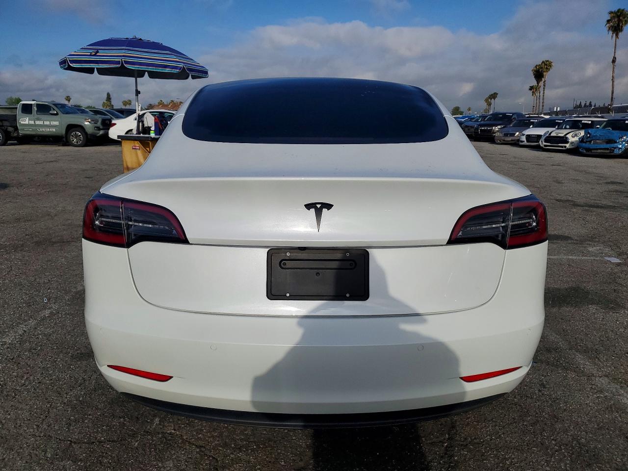 2022 TESLA MODEL 3 photo 16