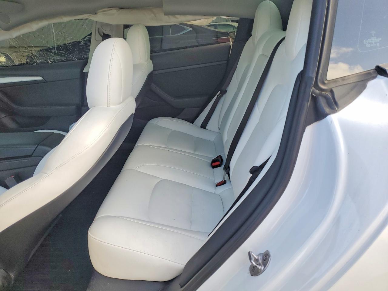 2022 TESLA MODEL 3 photo 28