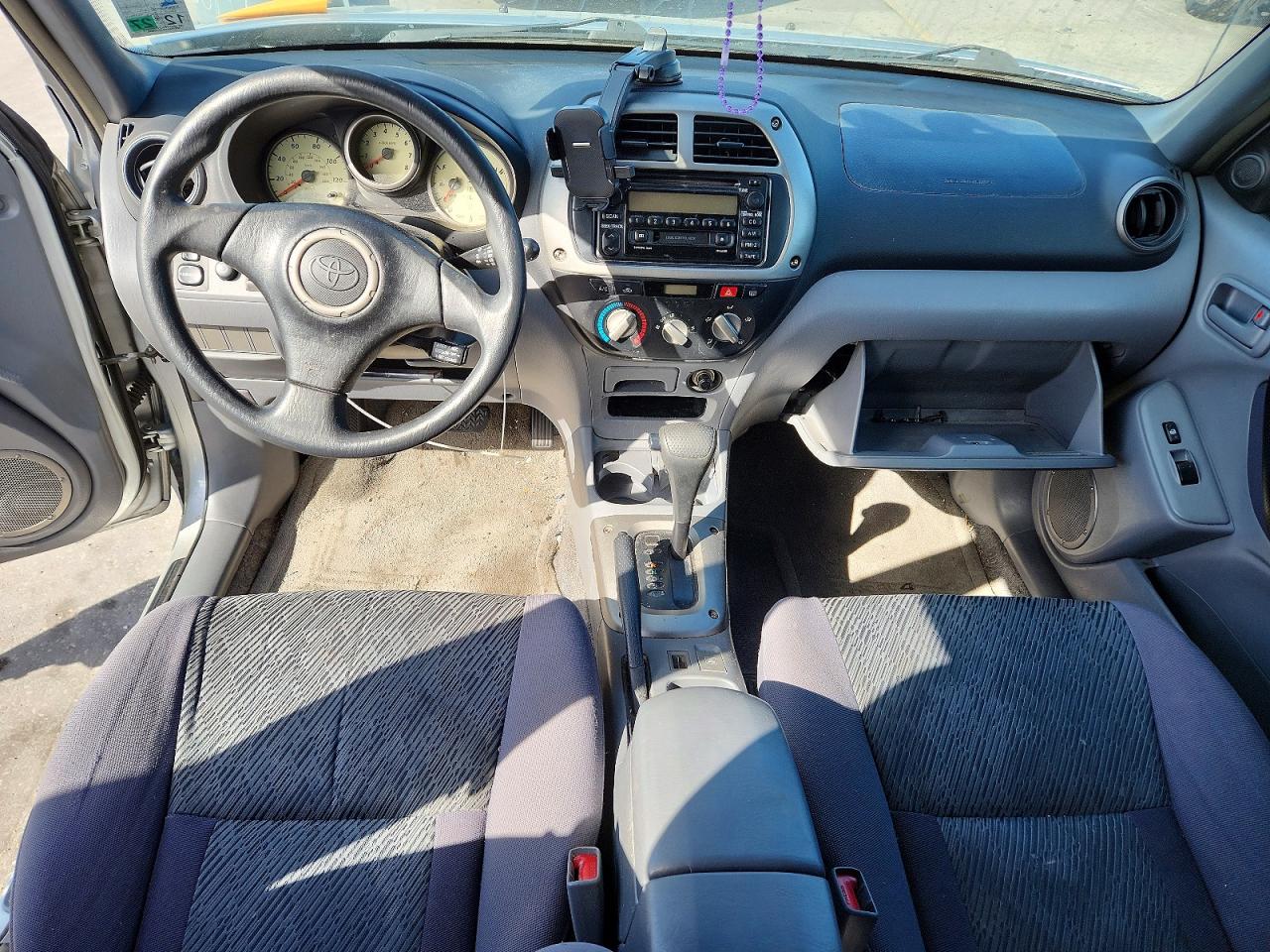 2002 TOYOTA RAV4 BASE photo 22