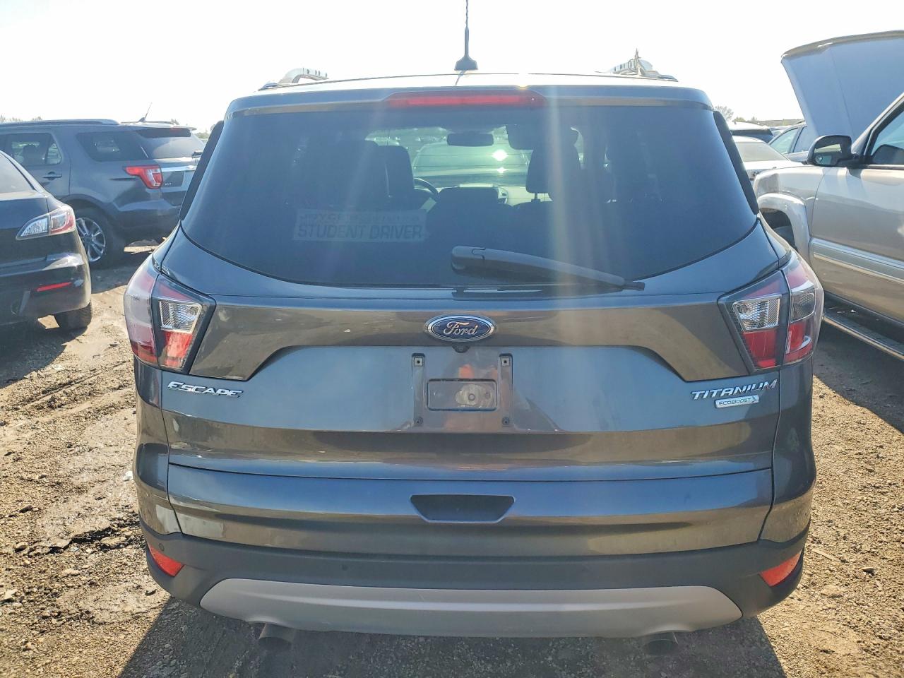 2017 FORD ESCAPE TITANIUM photo 11