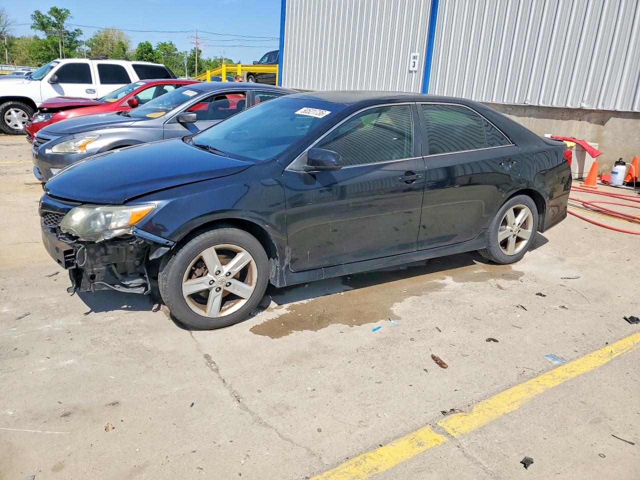 2012 TOYOTA CAMRY