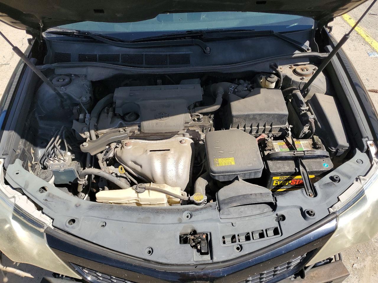 2012 TOYOTA CAMRY SE photo 21