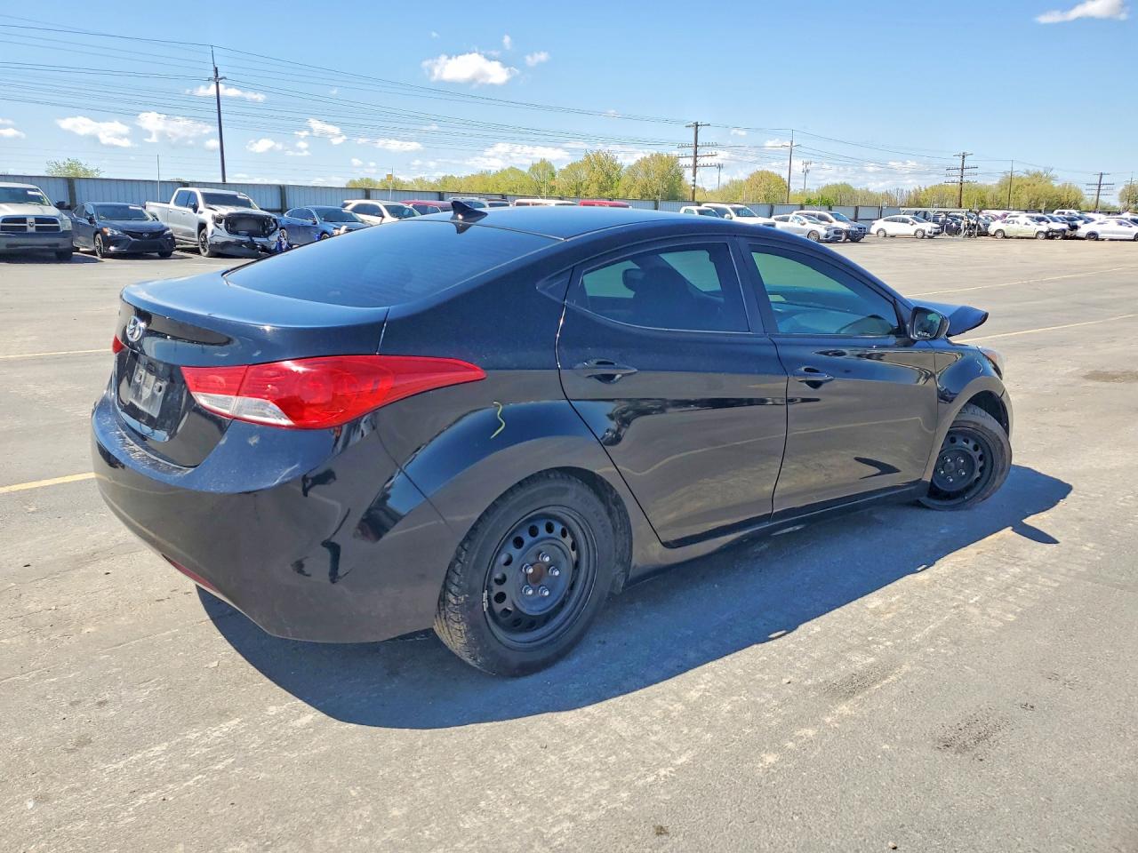 2012 HYUNDAI ELANTRA GLS photo 3