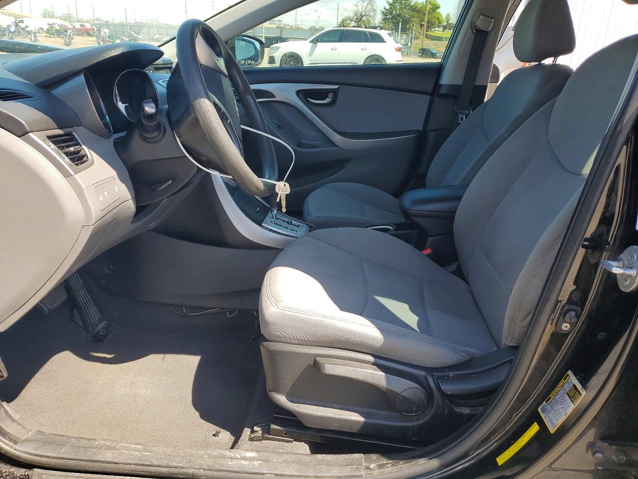 2012 HYUNDAI ELANTRA GLS photo 7
