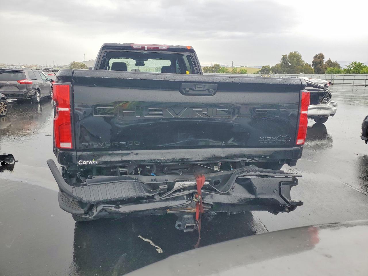 2025 CHEVROLET SILVERADO K2500 HIGH COUNTRY photo 6