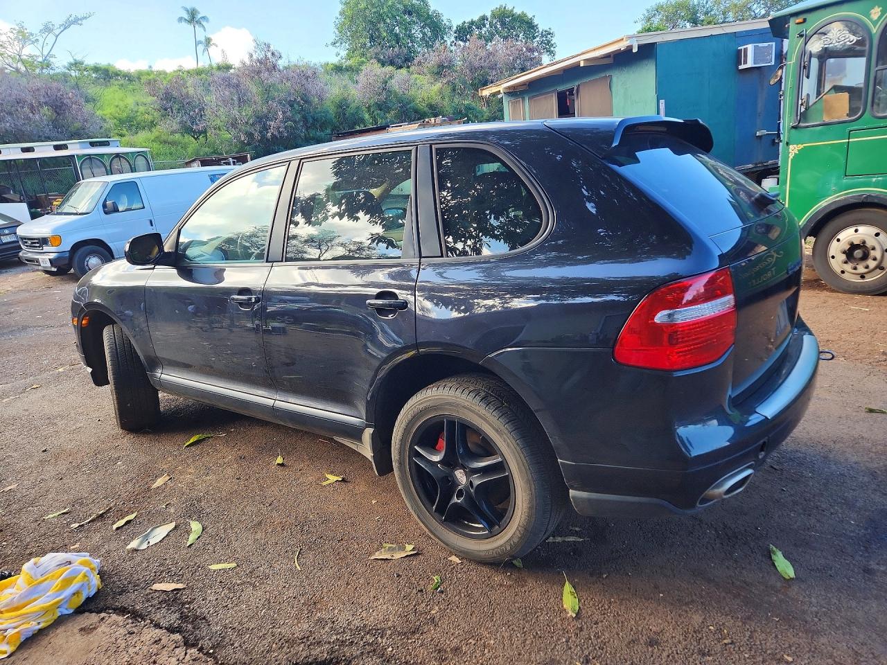 2009 PORSCHE CAYENNE photo 3