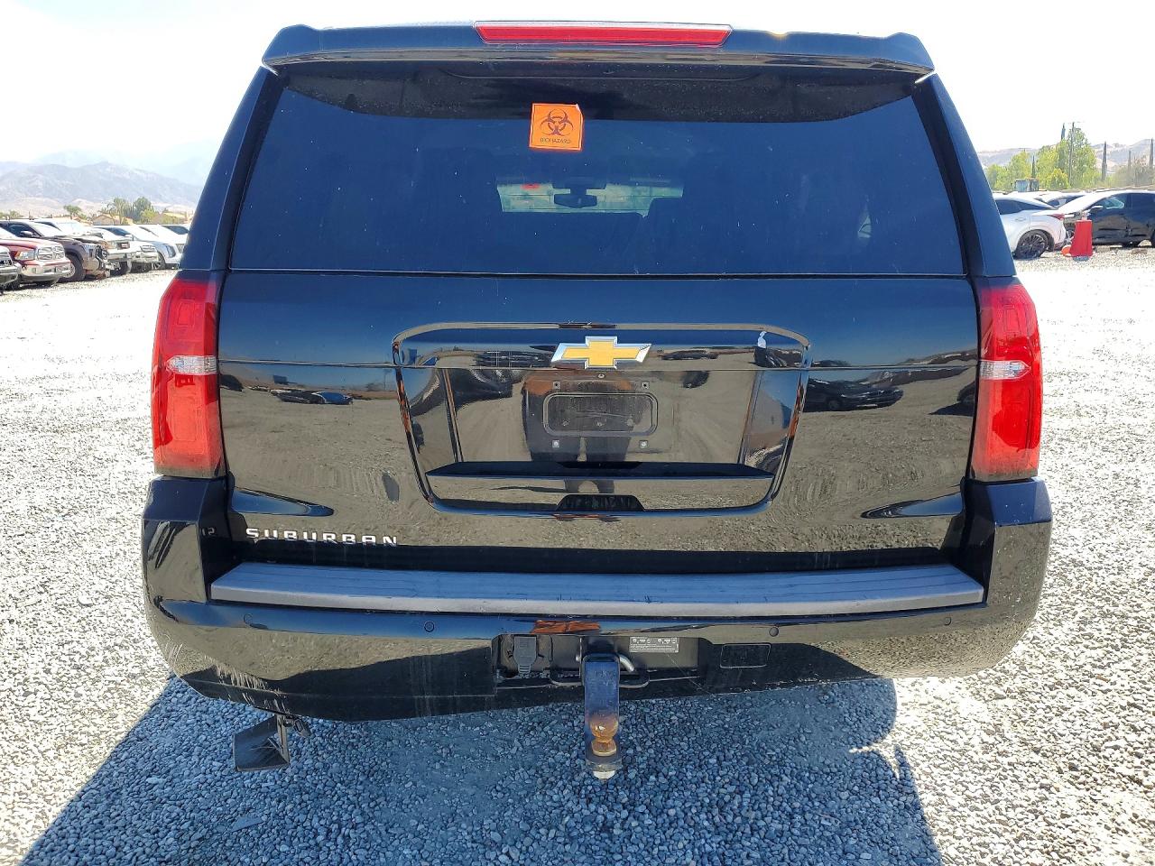 2018 CHEVROLET SUBURBAN C1500 LS photo 11