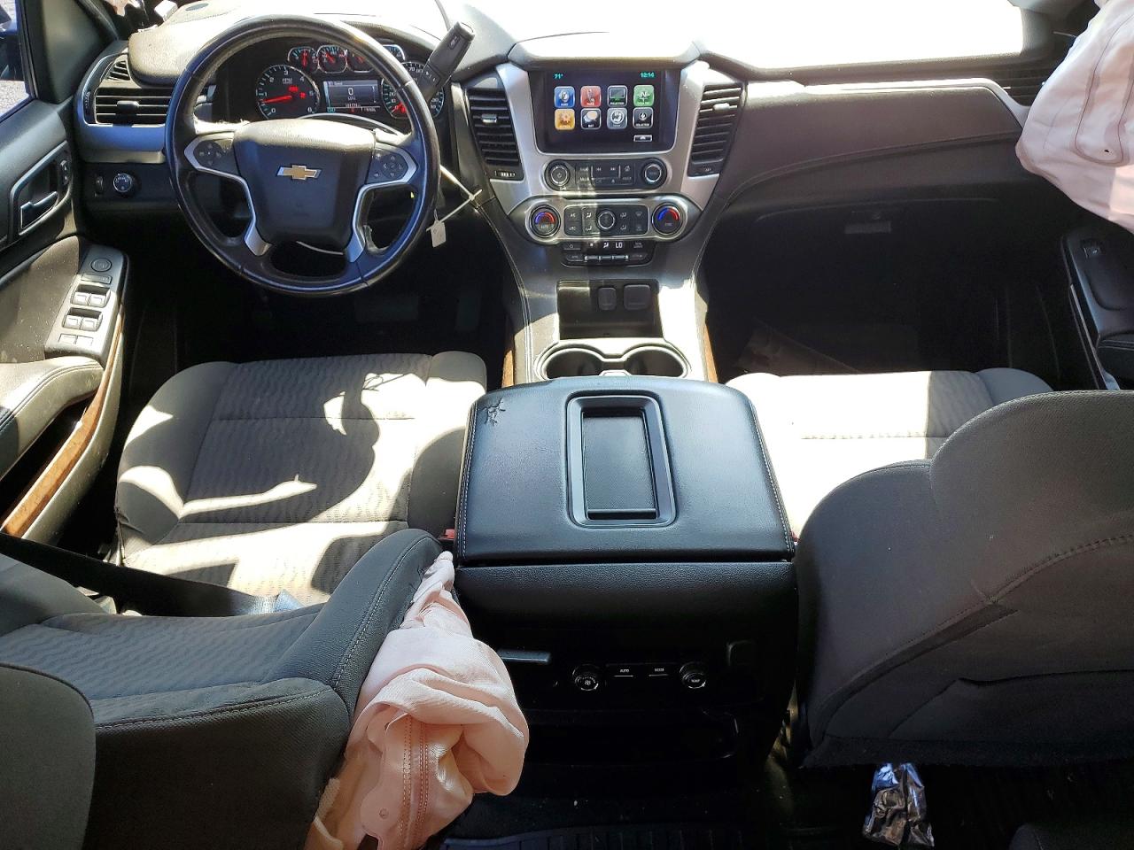 2018 CHEVROLET SUBURBAN C1500 LS photo 15