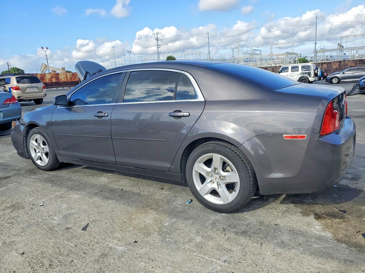 2012 CHEVROLET MALIBU LS photo 3