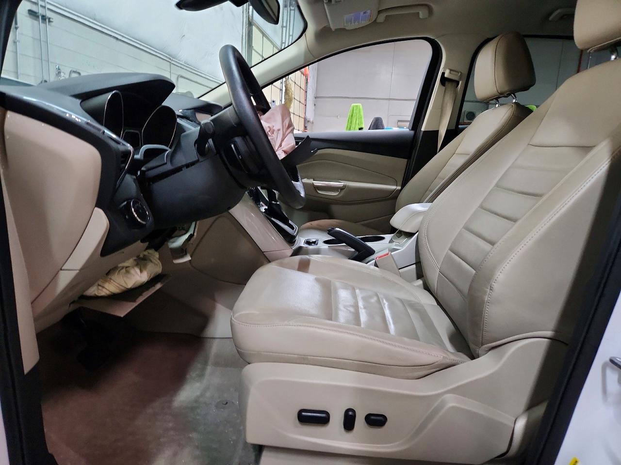 2013 FORD ESCAPE SEL photo 13