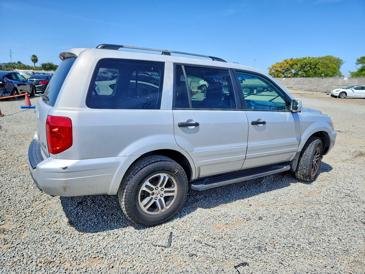 2003 HONDA PILOT EXL photo 5