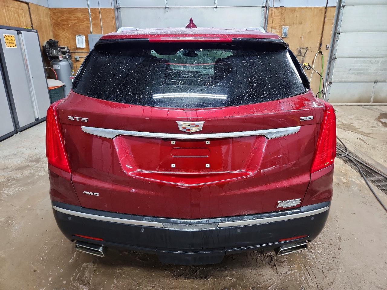 2018 CADILLAC XT5 LUXURY photo 16