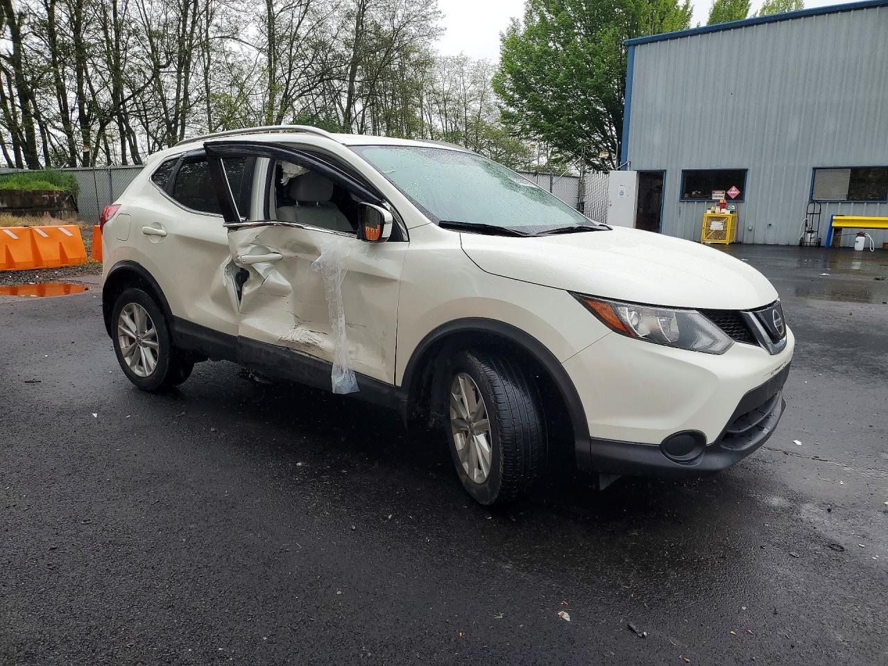 2018 NISSAN ROGUE SPORT SV photo 4