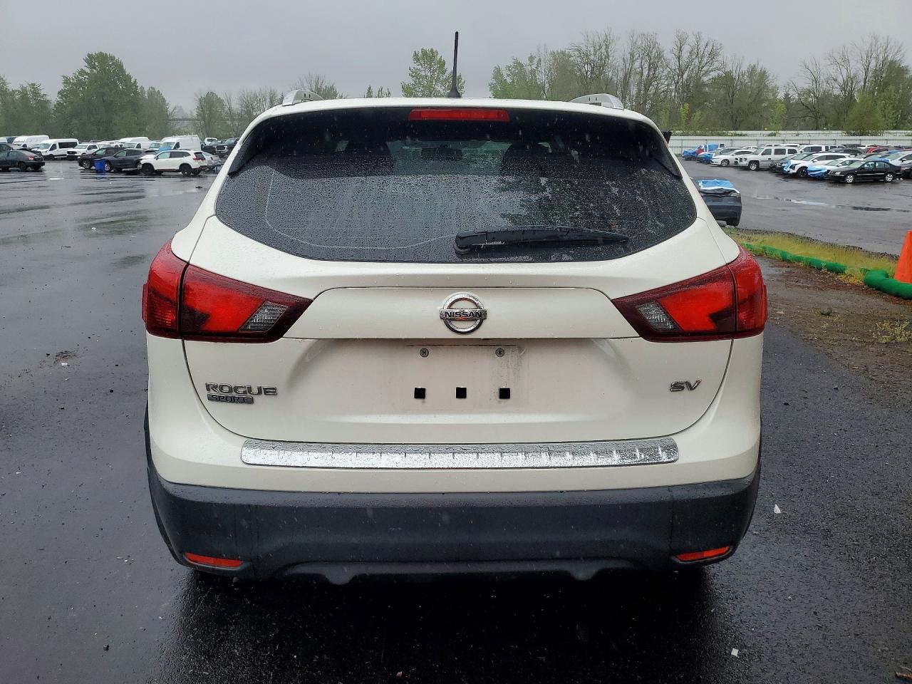 2018 NISSAN ROGUE SPORT SV photo 6