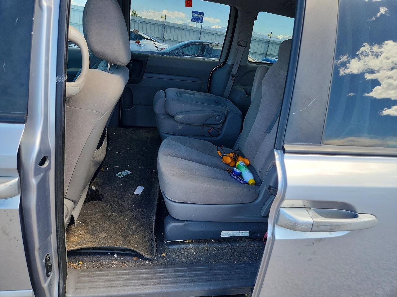 2009 KIA SEDONA LX photo 19
