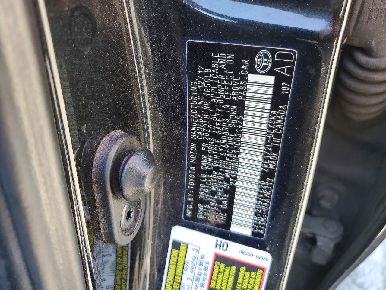 2018 TOYOTA COROLLA SE photo 12