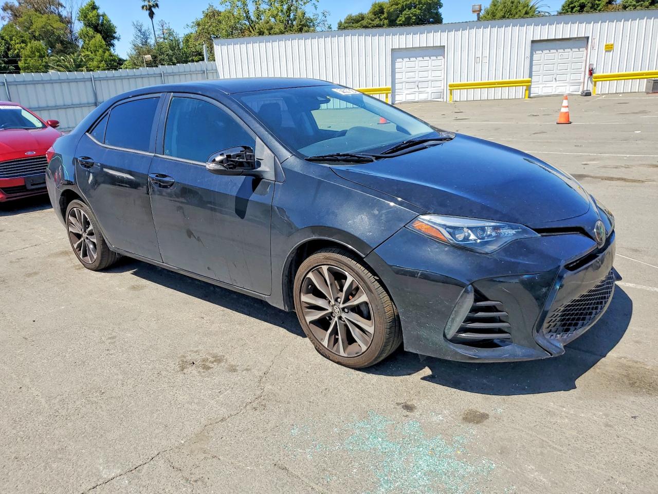2018 TOYOTA COROLLA SE photo 4