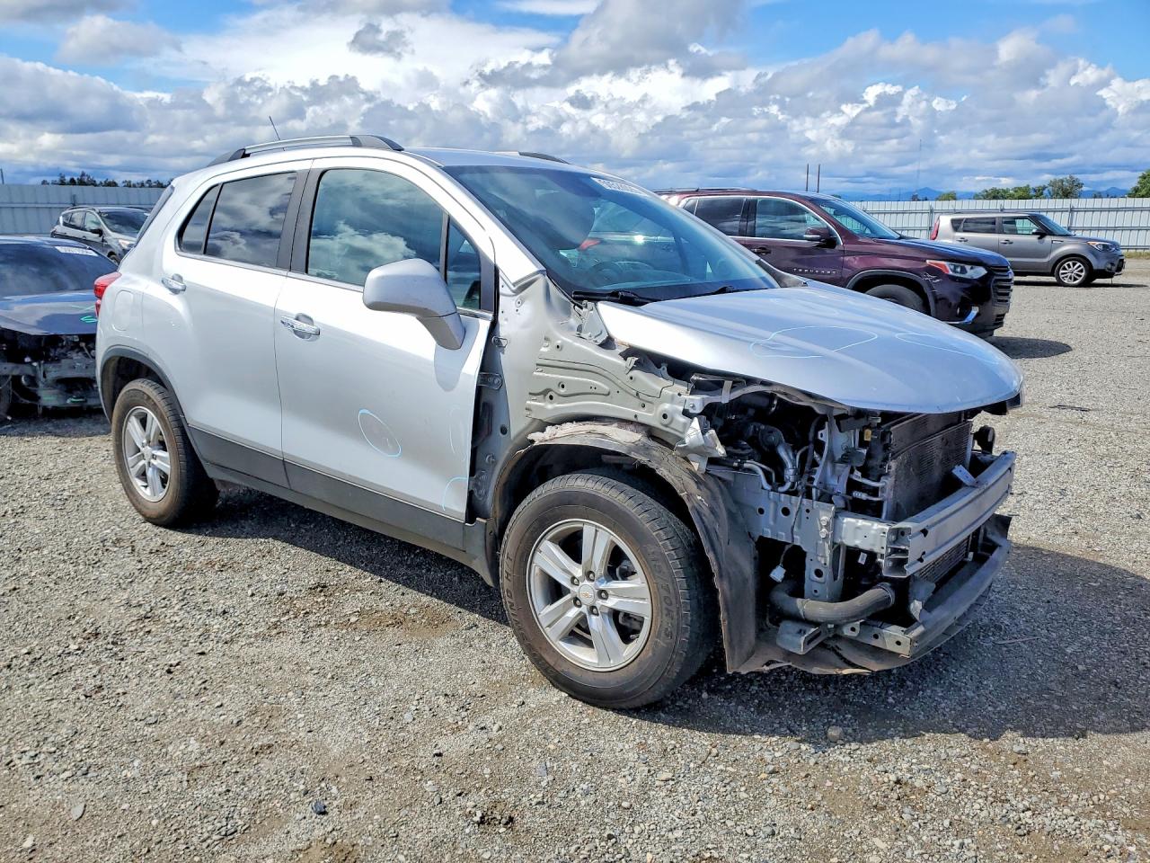 2018 CHEVROLET TRAX 1LT photo 4