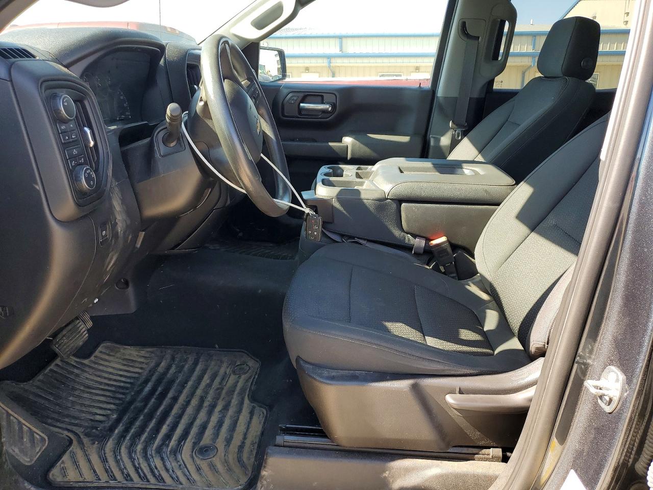 2020 CHEVROLET SILVERADO K1500 CUSTOM photo 7