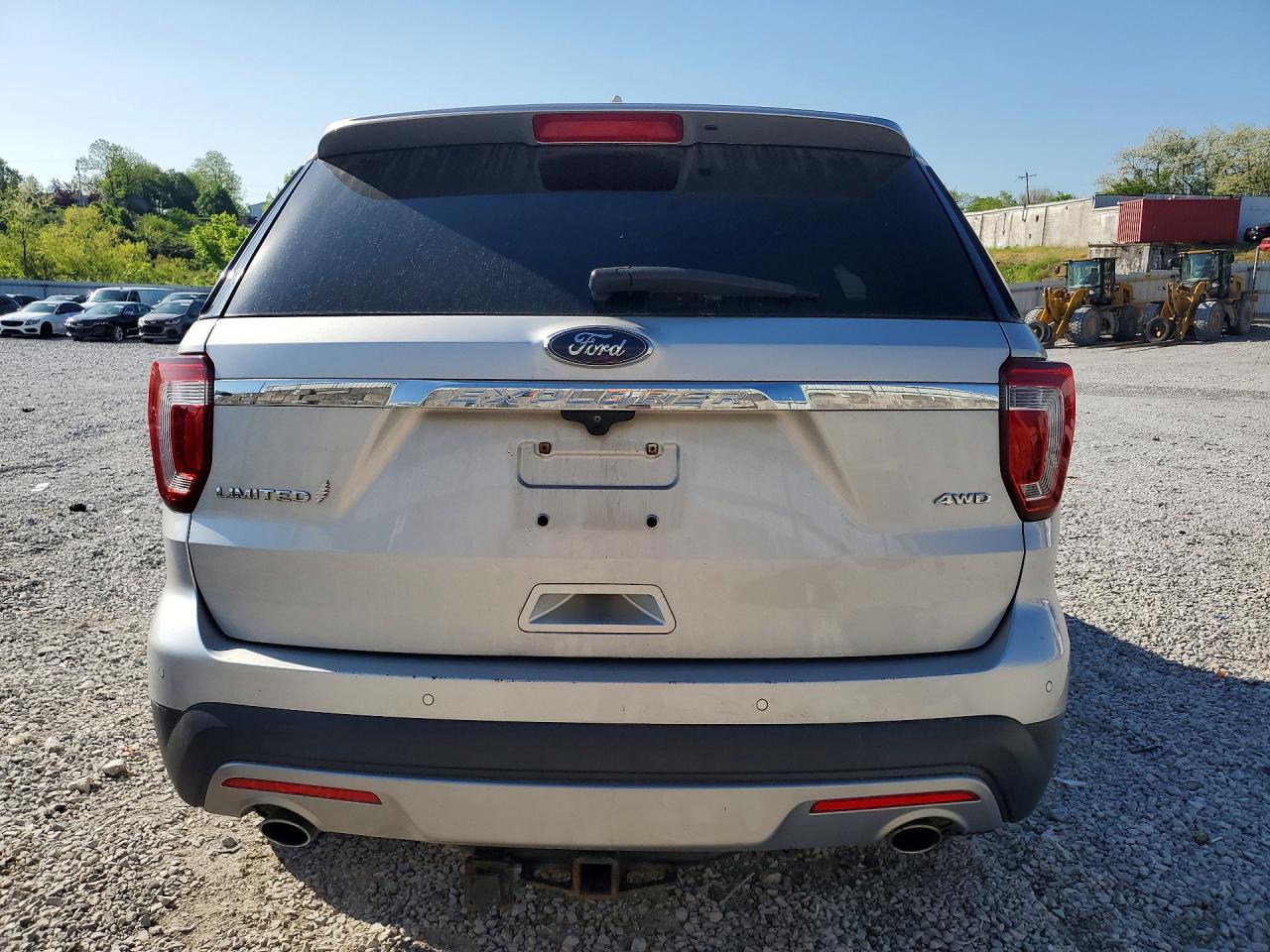 2017 FORD EXPLORER LIMITED photo 11