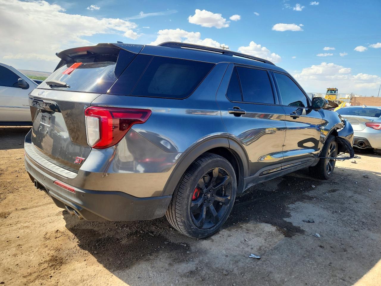 2020 FORD EXPLORER ST photo 5