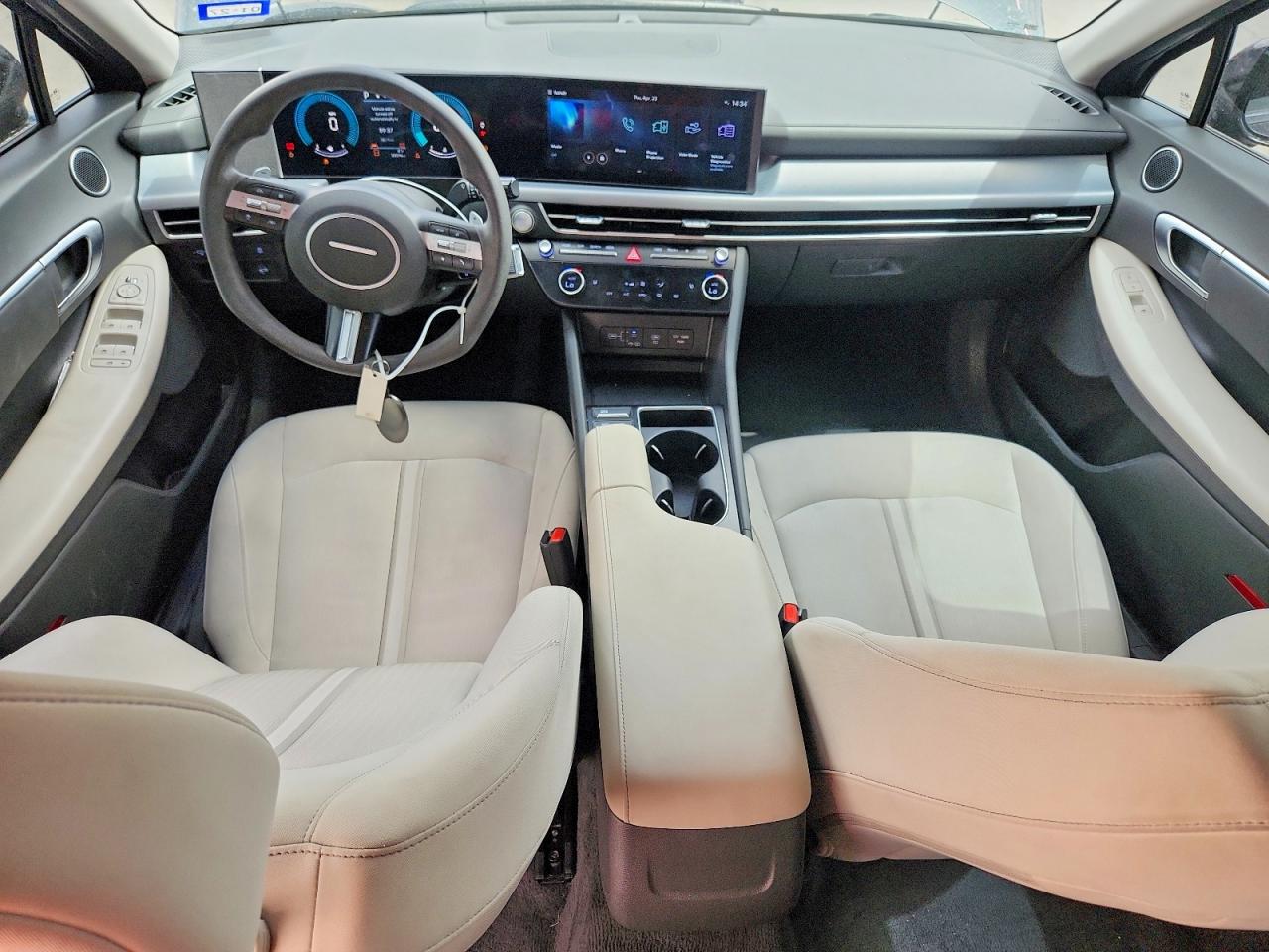 2025 HYUNDAI SONATA SEL photo 8