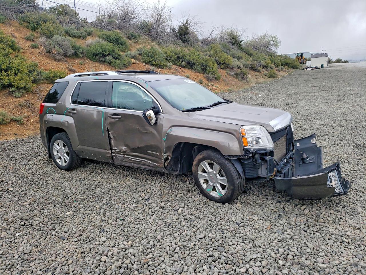 2011 GMC TERRAIN SLE photo 7