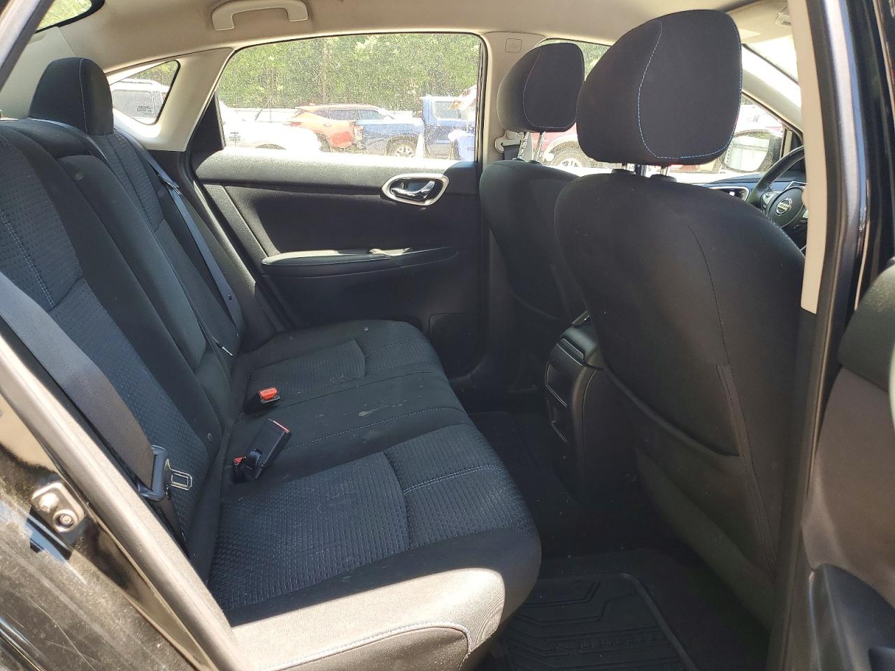 2016 NISSAN SENTRA SR photo 10